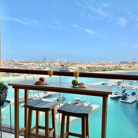 Апартаменты Luxury On The Palm With Marina View Balcony Дубай Экстерьер фото