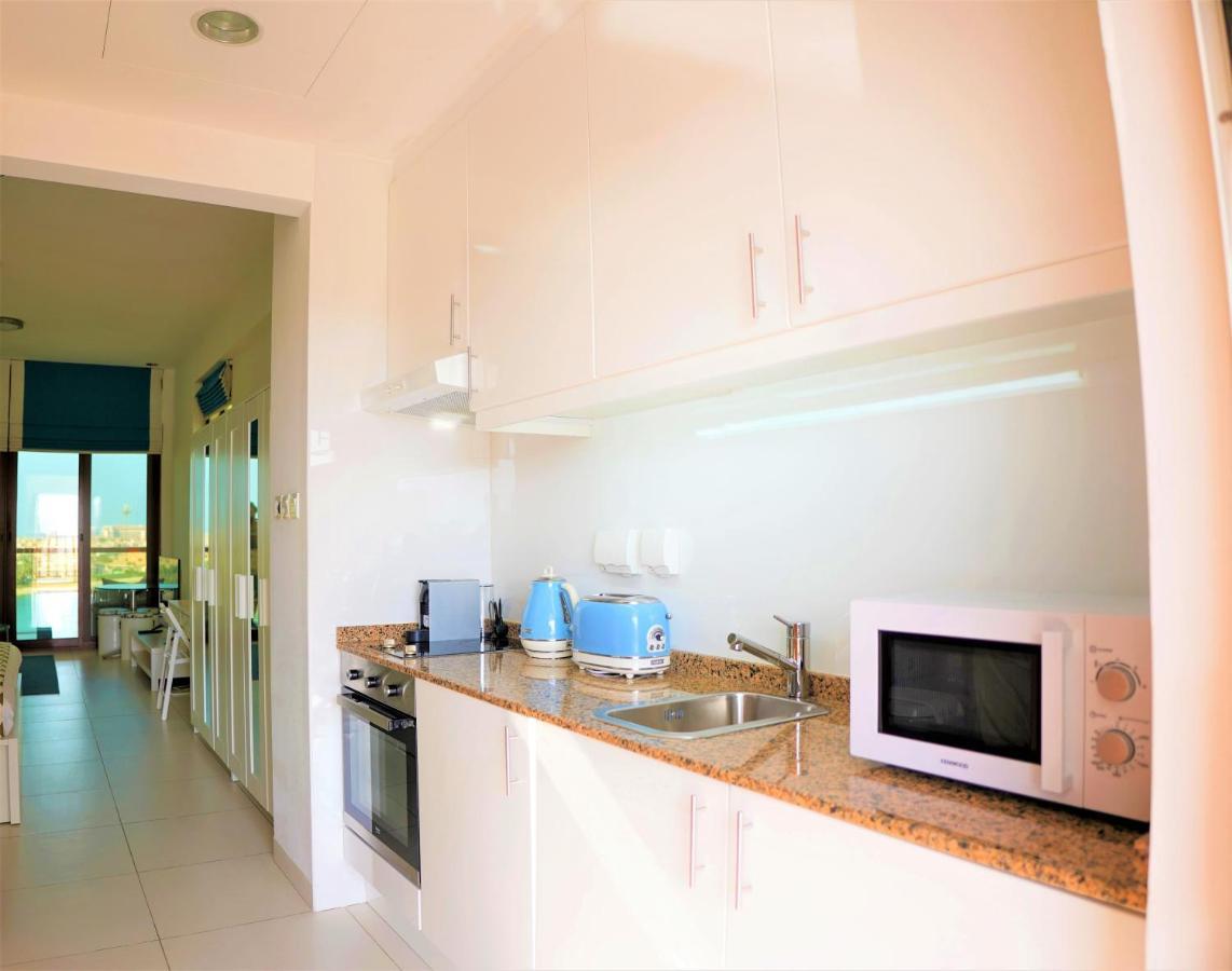 Апартаменты Luxury On The Palm With Marina View Balcony Дубай Экстерьер фото
